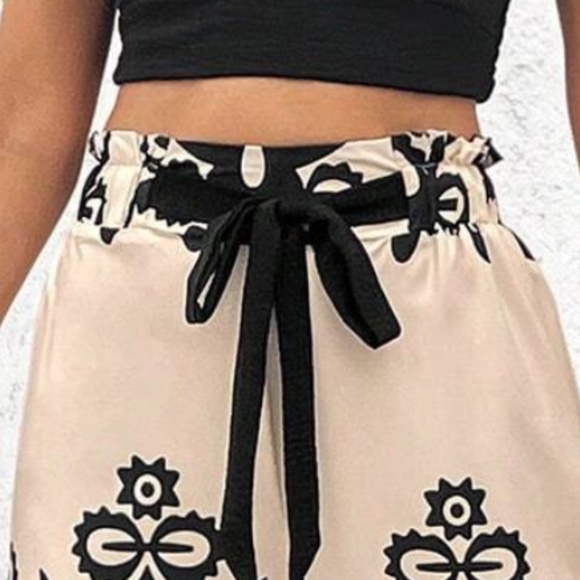 Boho Minimalist Stretchy waist Wide Leg Pants - Picture 3 of 3